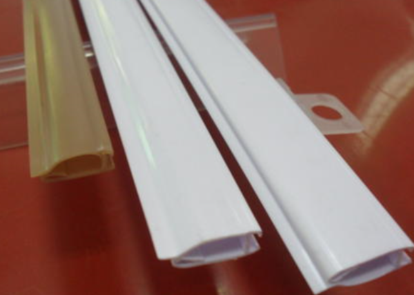 塑料型材發(fā)黃，用熒光增白劑輕松解決