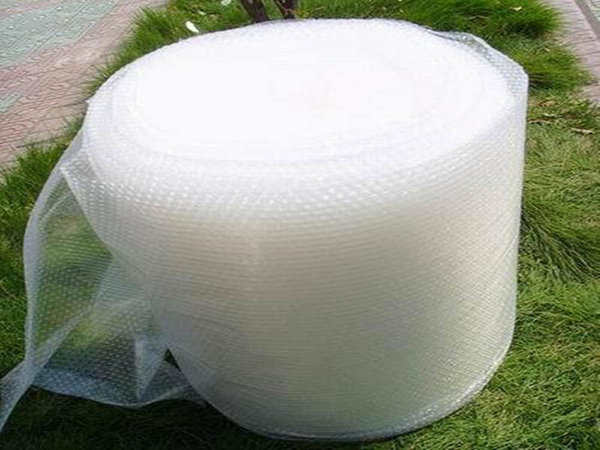 使用回收料生產(chǎn)的氣泡膜用哪種增白劑效果好？